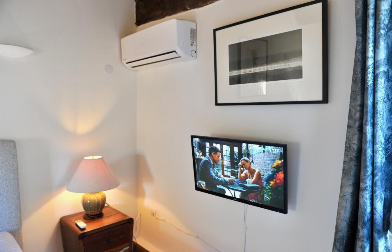 Loft Apartment , La Terrasse Centre Ville D'Arles, 외부 사진